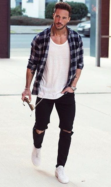 flannel shirt over plain white t-shirt flannel shirt over plain white t-shirt