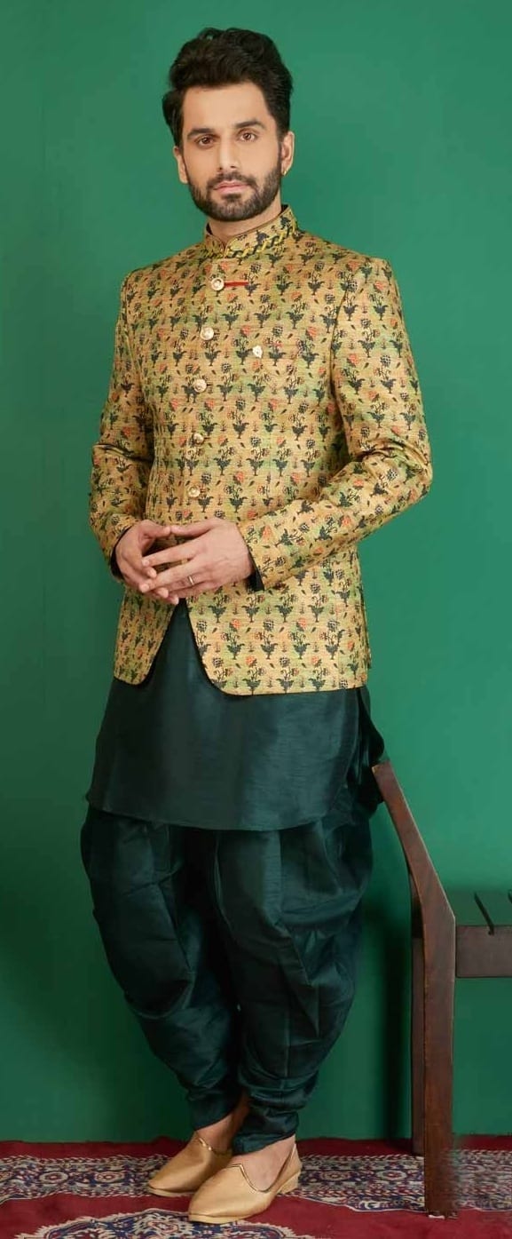 Mehendi Ceremony Outfit Ideas For Guys This Season Mehndi Ceremony Outfit Ideas For Guys This Season