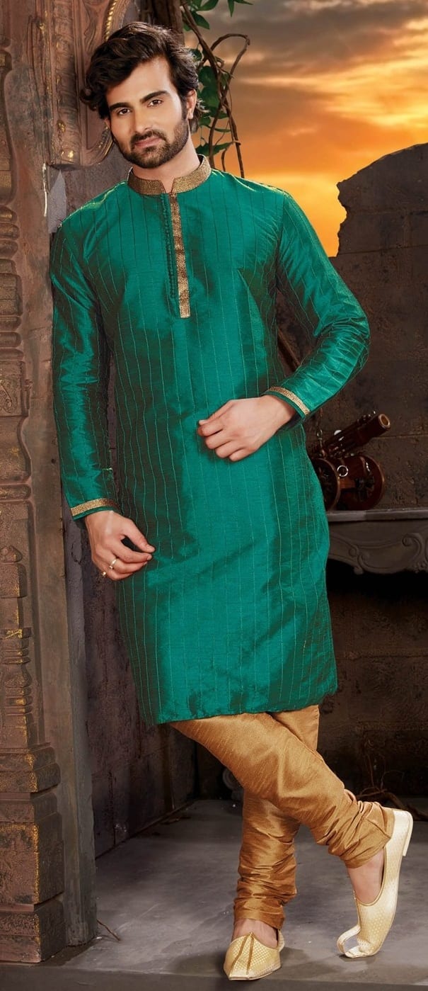 Mehndi Ceremony Outfit Ideas For Men This Season Mehndi Ceremony Outfit Ideas For Men This Season