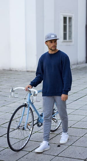 baseball cap minimal look baseball cap minimal look