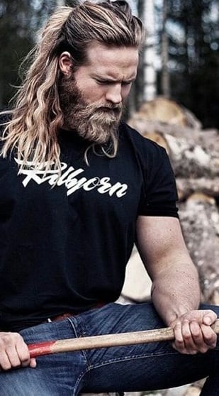 laid back ponytail and beard styles laid back ponytail and beard styles