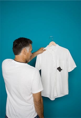 10 Fashion Mistakes Men Should Really Avoid 10 Fashion Mistakes Men Should Really Avoid