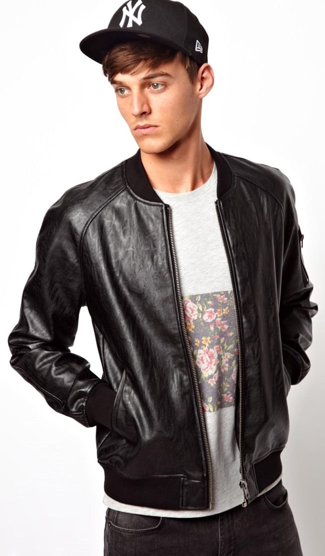 Some Fashion Mistakes Men Should Avoid Some Fashion Mistakes Men Should Avoid