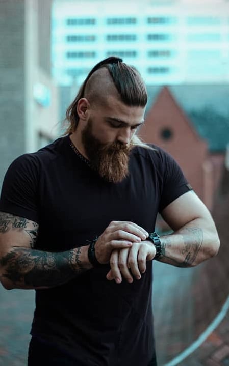 long beard with undercut ponytail long beard with undercut ponytail