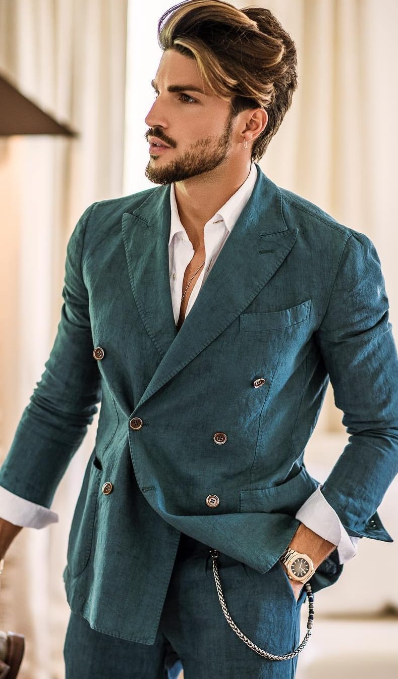 Stylish Medium Haircut Ideas For Men To Try Stylish Medium Haircut Ideas For Men To Try