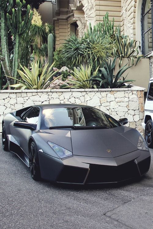 BLACK MATTE LAMBORGHINI REVENTON BLACK MATTE LAMBORGHINI REVENTON