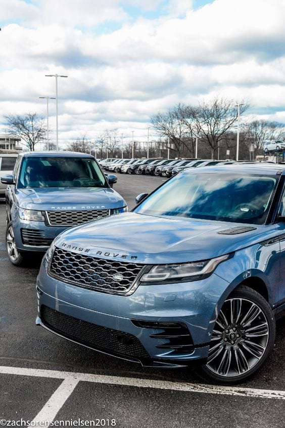 Byron Blue RANGE ROVER Byron Blue RANGE ROVER
