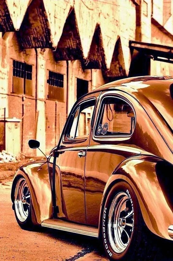 GOLDEN BEETLE CAR GOLDEN BEETLE CAR