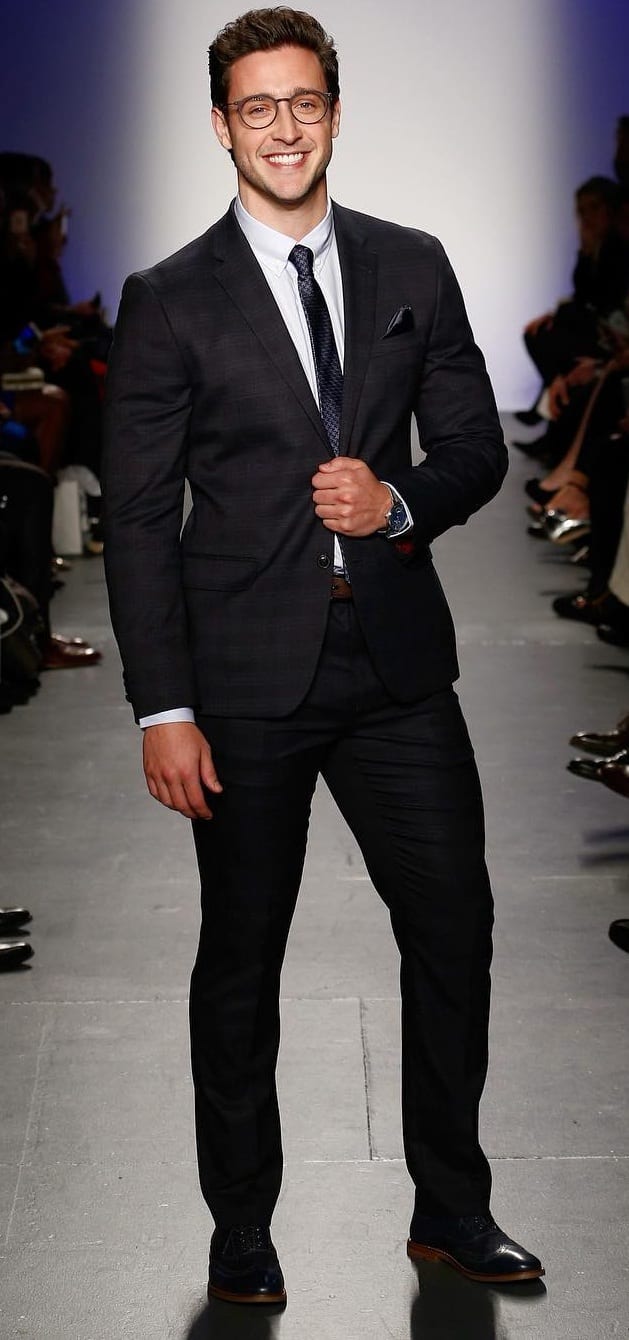 Stunning Dr. Mike Outfit Ideas For Men Stunning Dr. Mike Outfit Ideas For Men