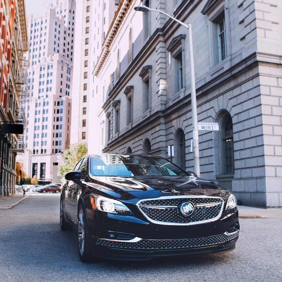 BLACK AVENIR BUICK CAR BLACK AVENIR BUICK CAR