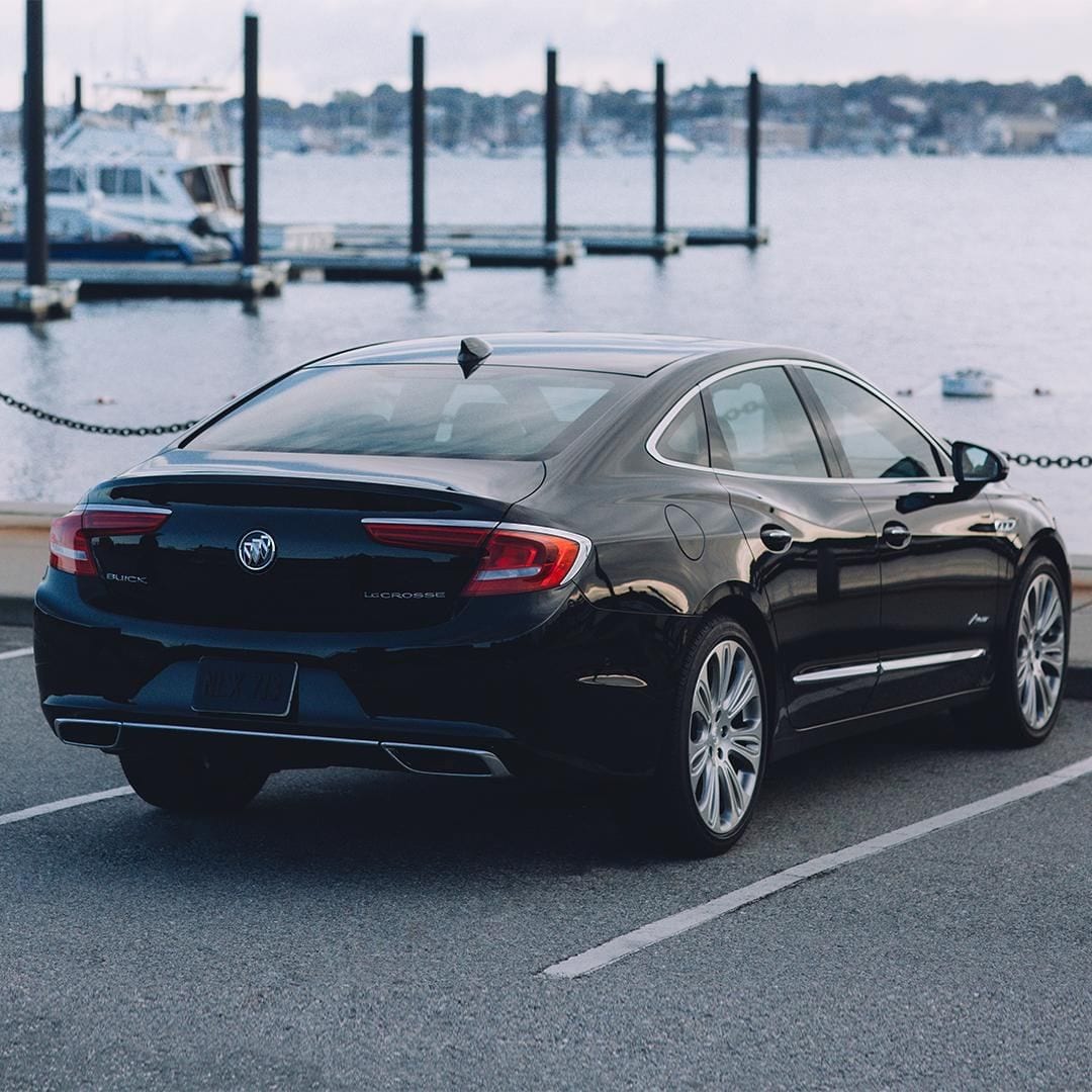 BUICK LACROSSE AVENIR BUICK LACROSSE AVENIR