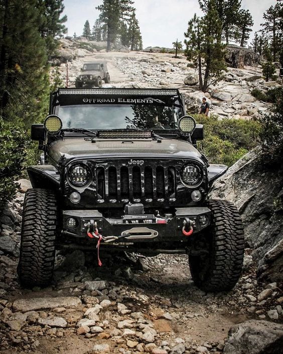 HOT JEEP COMMANDER CAR HOT JEEP COMMANDER CAR