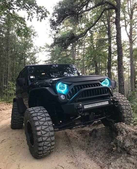 JEEP Astounding BLACK BEAST JEEP Astounding BLACK BEAST