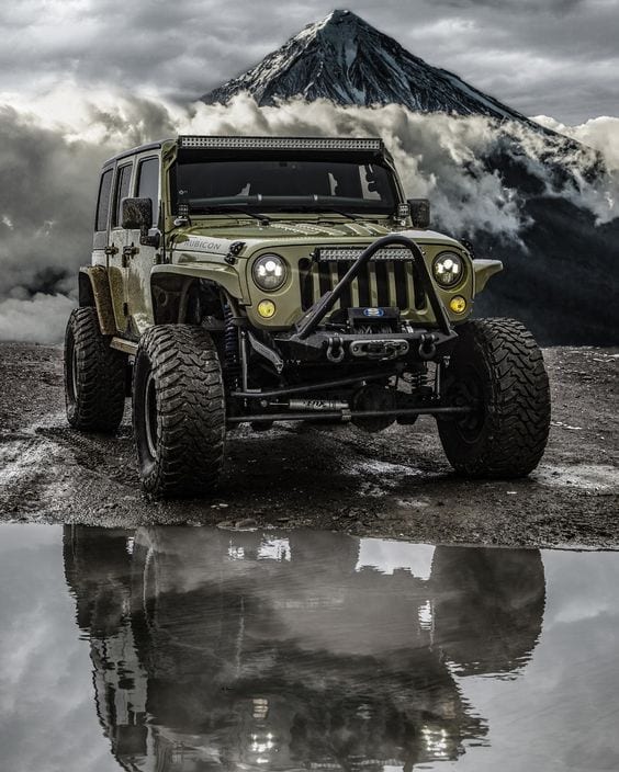 JEEP MOUNTAIN COMMANDER JEEP MOUNTAIN COMMANDER