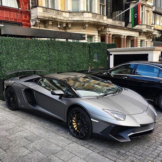 LAMBORGHINI GREY MATTE LAMBORGHINI GREY MATTE