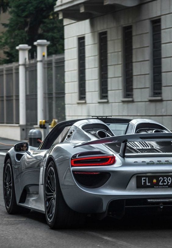 Porsche 918 spyder SPORTS Porsche 918 spyder SPORTS