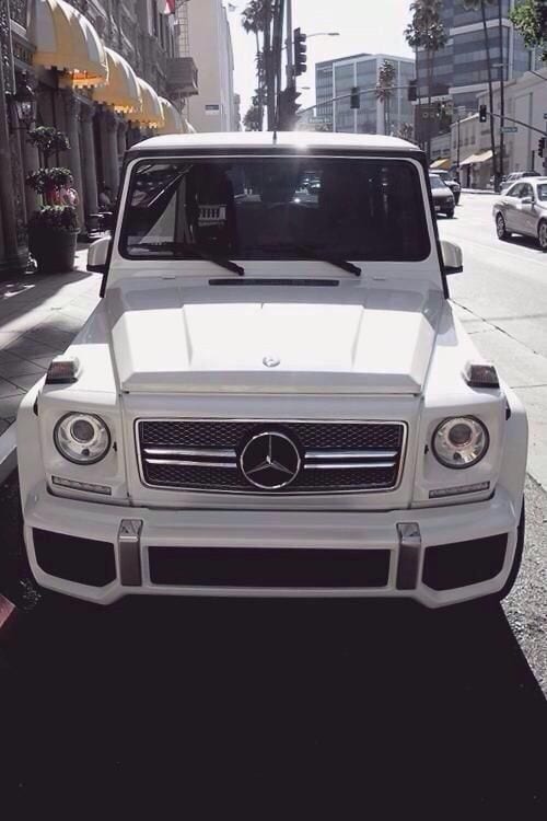 WHITE MERCEDES GWAGON SUV WHITE MERCEDES G WAGON SUV