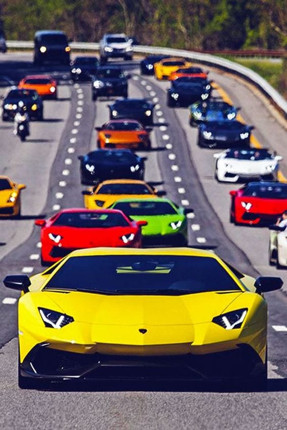LAMBORGHINI ON THE STREET LAMBORGHINI ON THE STREET