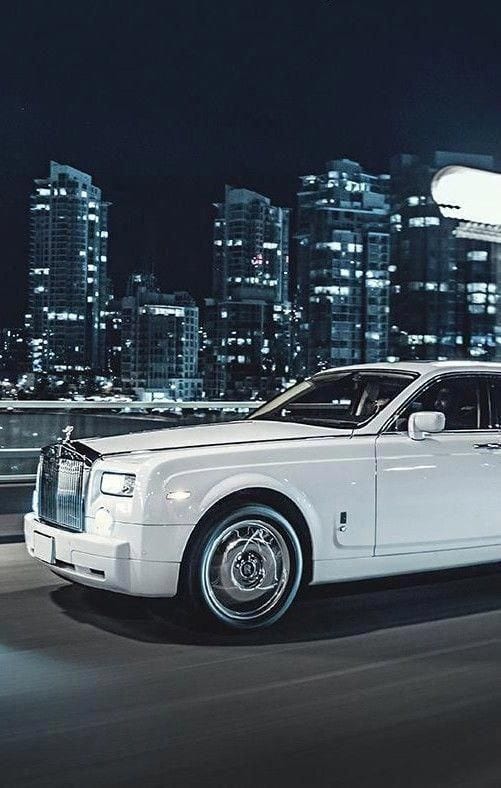 ROLLS ROYCE CLASSIC WHITE ROLLS ROYCE CLASSIC WHITE