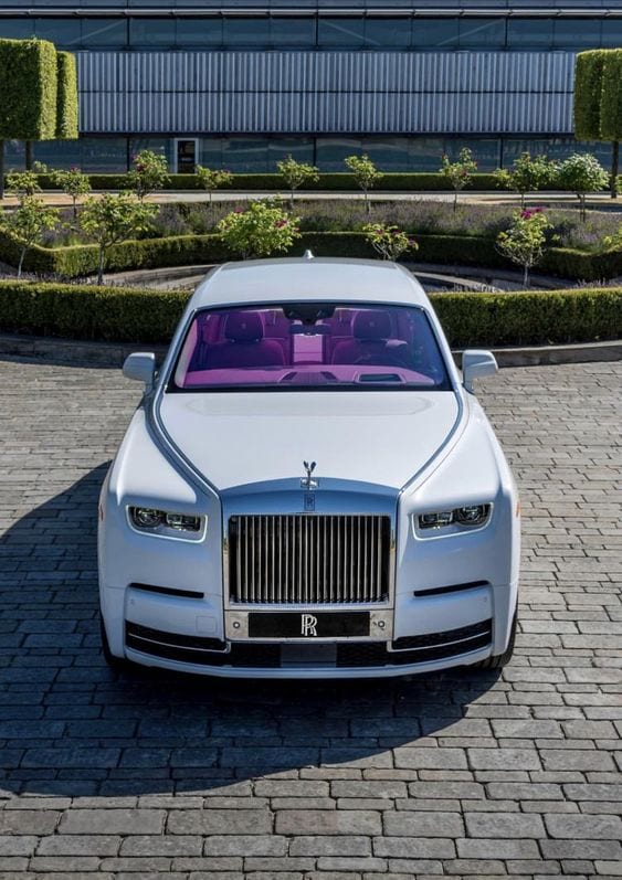 ROLLS ROYCE WHITE ROLLS ROYCE WHITE