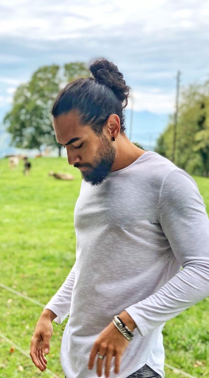 Full Man Bun Hairstyle Full Man Bun Hairstyle
