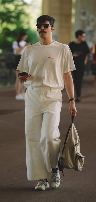 White on White Classic Combination of Flared Trousers White on White Classic Combination of Flared Trousers