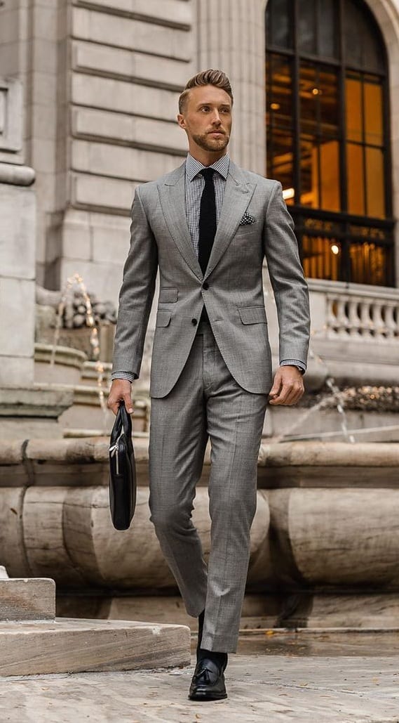 Grey Suit Ideas - How to Dress in Your 20's Grey Suit Ideas - How to Dress in Your 20's