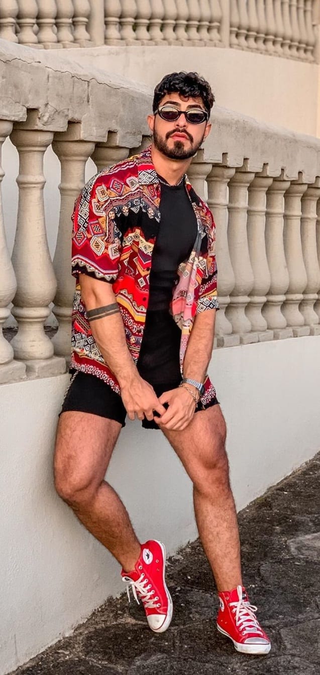 Printed Shirt-Shorts- Gay-Fashion-Trends-2020