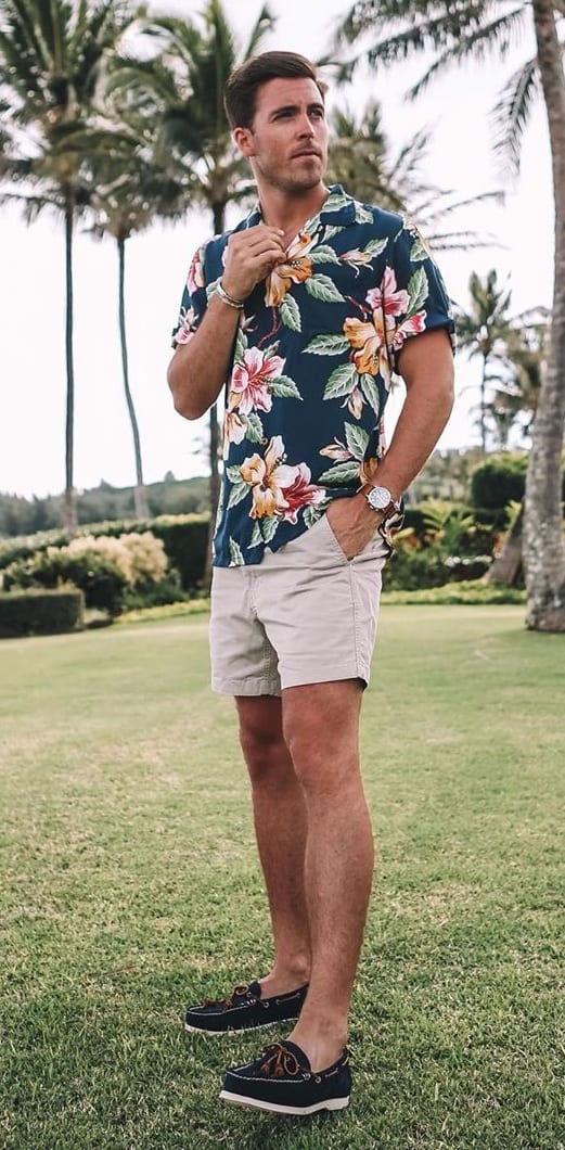 Floral Shirt - Shorts- Summer-Outfits-For-Men Floral Shirt - Shorts- Summer-Outfits-For-Men
