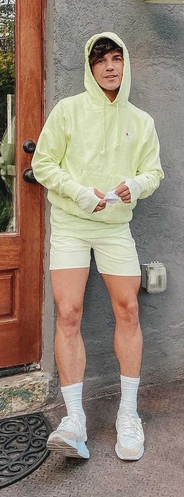 Pastel Outfit Trends 2021 Pastel Outfit Trends 2021
