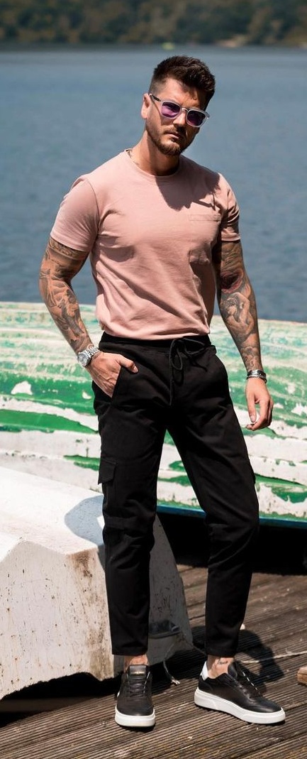 15 Dope Outfits For Men To Try on a Vacation 15 Dope Outfits For Men To Try on a Vacation