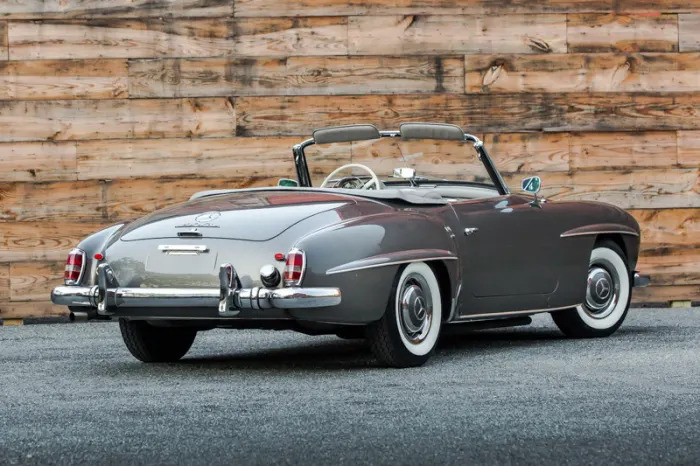 Amazing Vintage Cars- Mercedes Benz SL Amazing Vintage Cars- Mercedes Benz SL