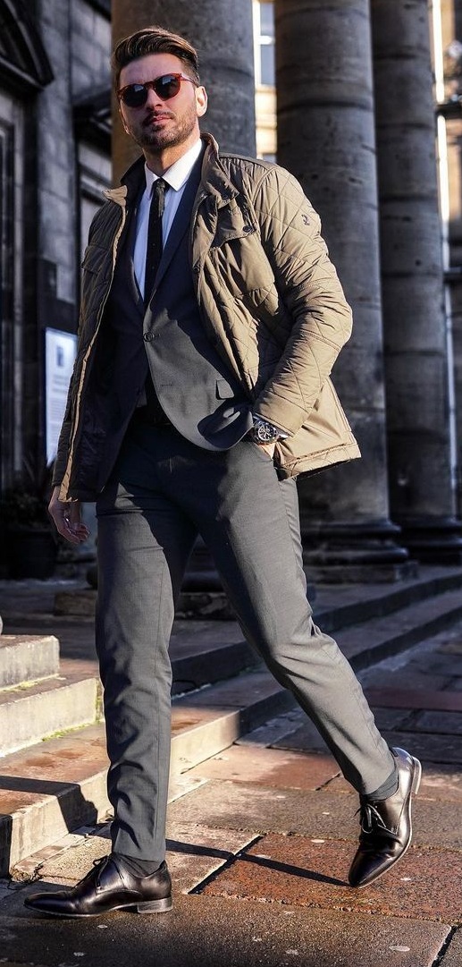 Quilted Jacket Suit Outfit Idea For Winter Quilted Jacket Suit Outfit Idea For Winter