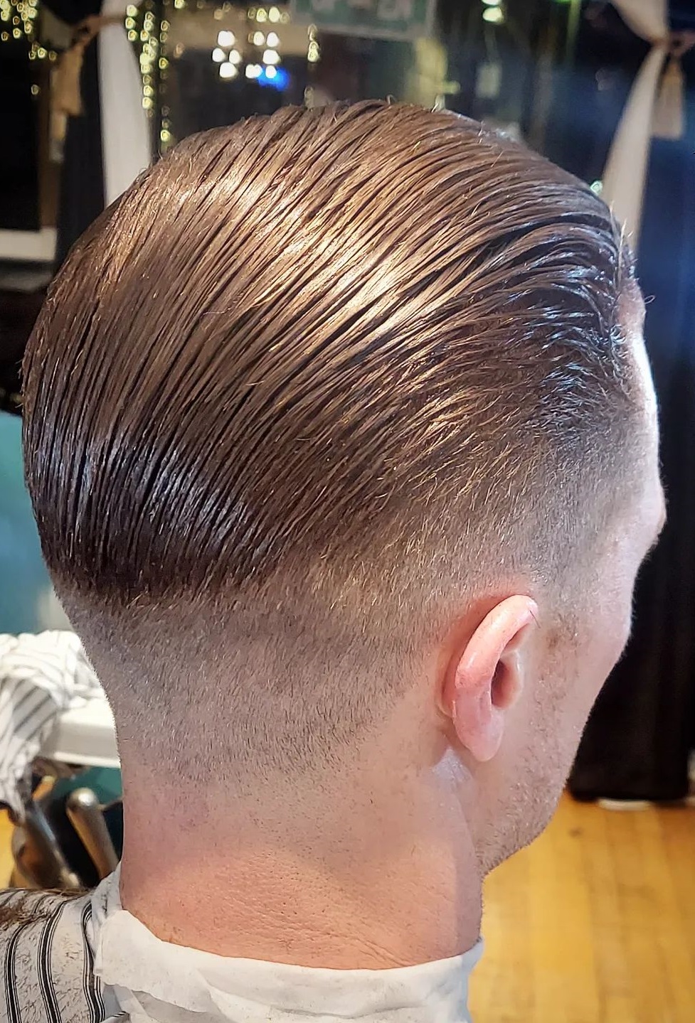 Slick Back Hairstyle - Hairstyle inspiration for men in 2022 Slick Back Hairstyle - Hairstyle inspiration for men in 2022