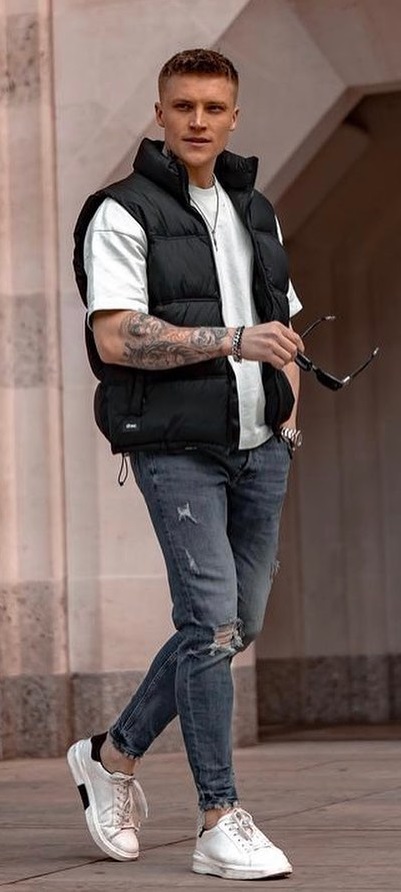 Cut sleeve puffer jacket Layering Cut sleeve puffer jacket Layering