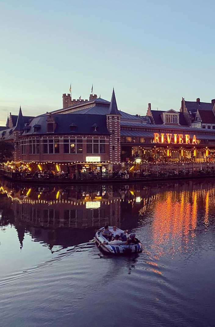 Burges - beautiful and appealing instagrammable location across the world Burges - beautiful and appealing instagrammable location across the world