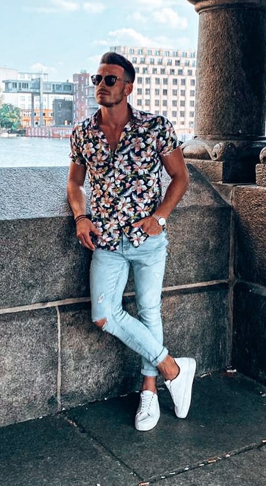 Printed Shirts and Pants vacation looks Printed Shirts and Pants vacation looks