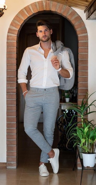White Shirt outfit for a impressive date night outfit White Shirt outfit for a impressive date night outfit