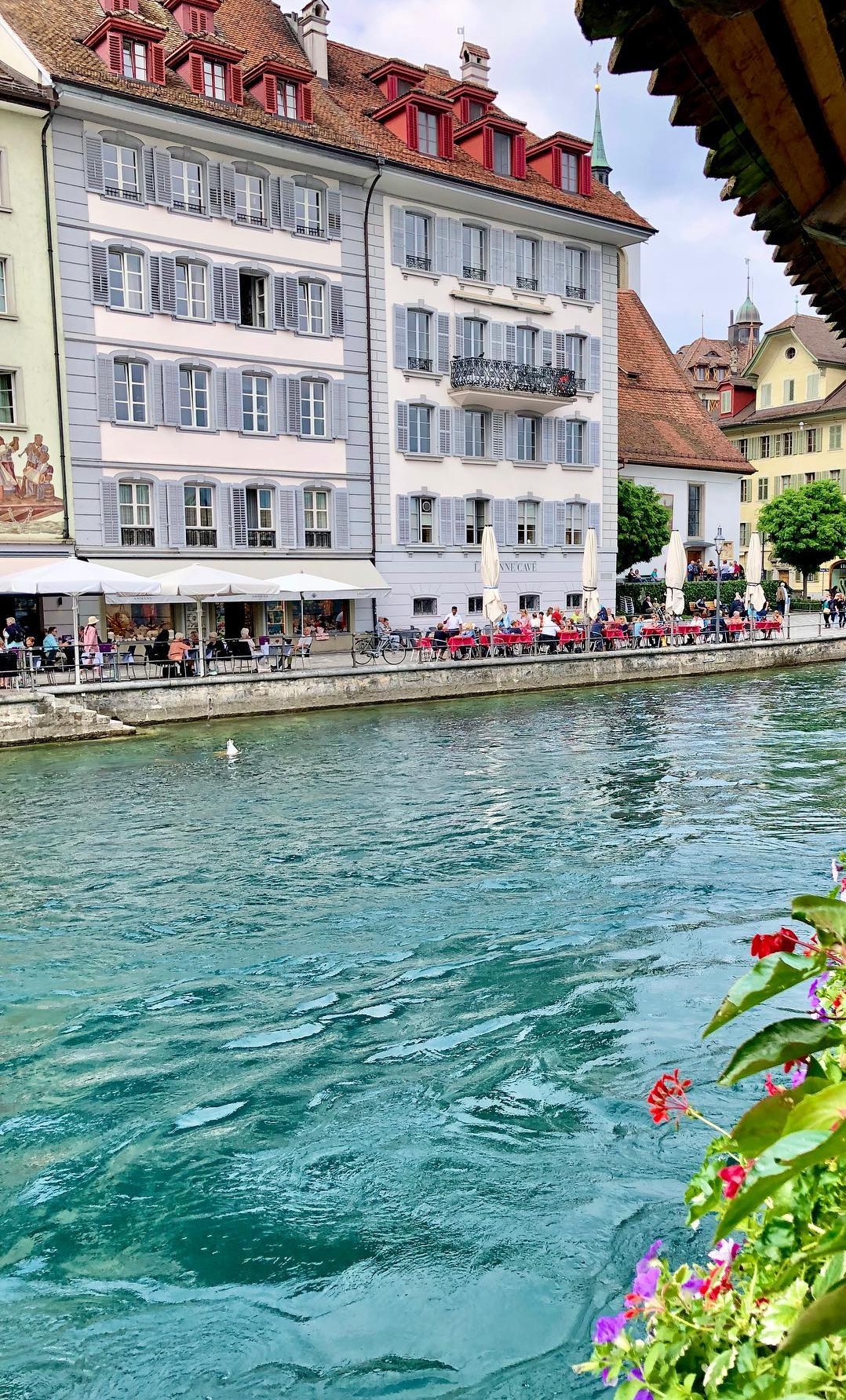 Lucerne, Switzerland - Best Lake side wedding destinations Lucerne, Switzerland - Best Lake side wedding destinations