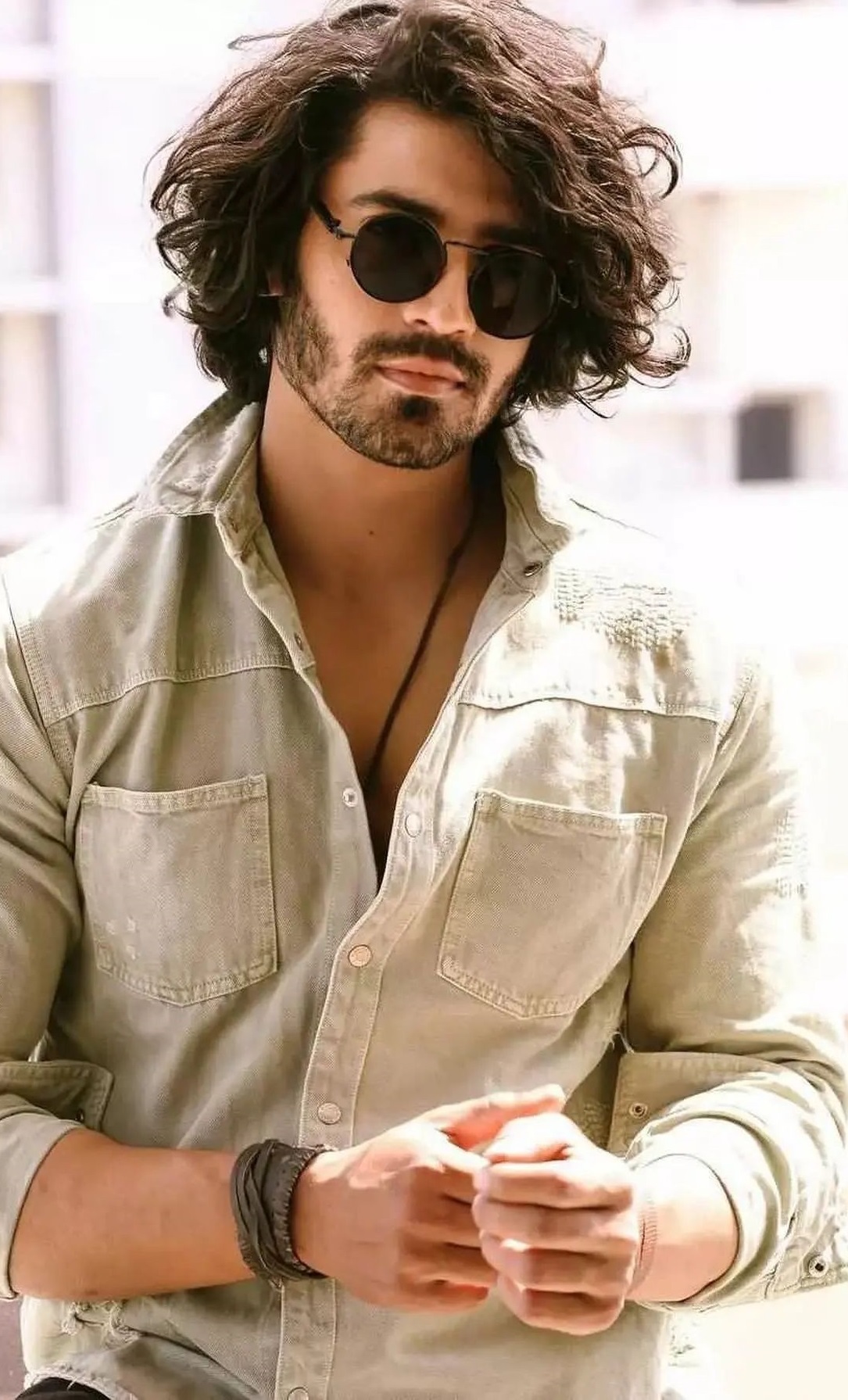 One of the styling tips for men is Accessorizing your outfit in the right proportion One of the styling tips for men is Accessorizing your outfit in the right proportion