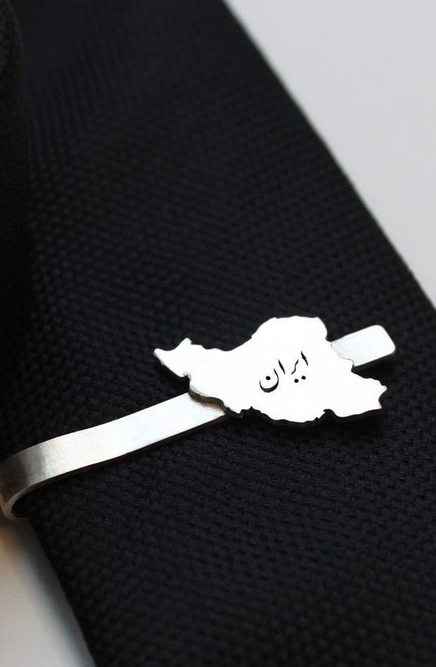 Tie Bars - formal accessories that add classiness to your formal look Tie Bars - formal accessories that add classiness to your formal look