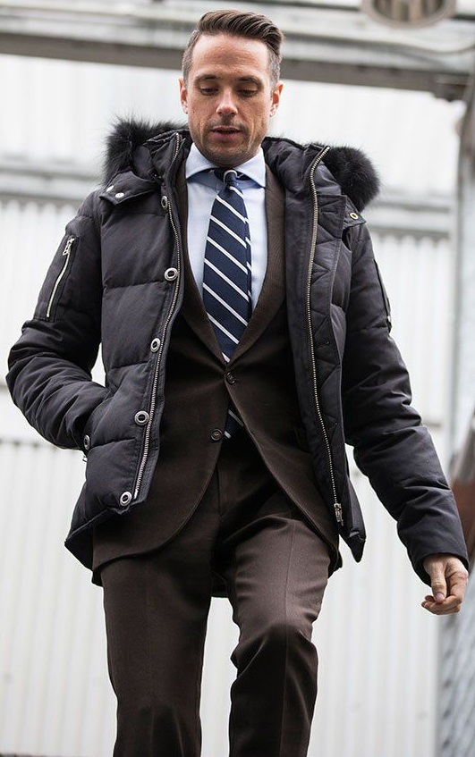Parka-Style Puffer Jacket in black color Parka-Style Puffer Jacket in black color