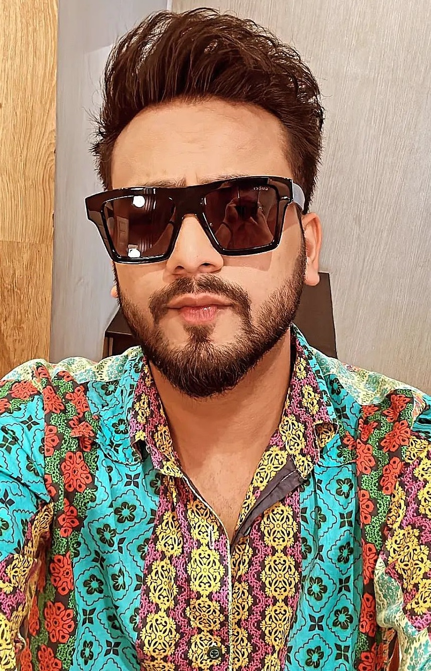 Gucci sunglasses being a must-have product to own with a shirt Gucci sunglasses being a must-have product to own with a shirt