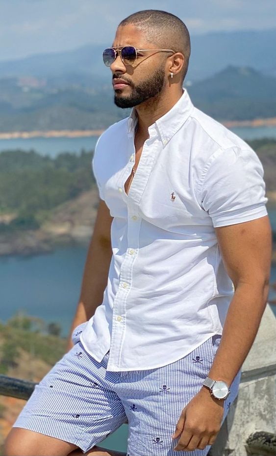 Short With Polo Neck Shirt Short With Polo Neck Shirt