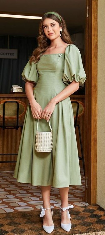 Chic Dress With Heel Chic Dress With Heel