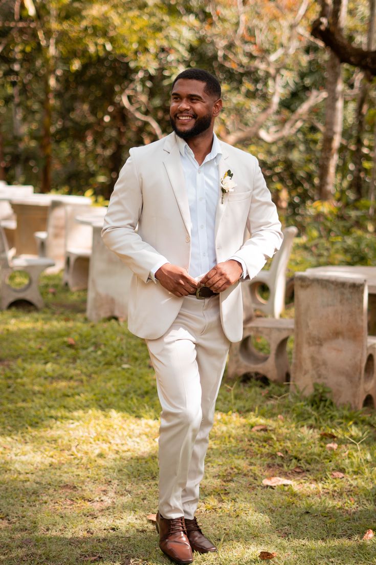 Classic Cream Suit Classic Cream Suit