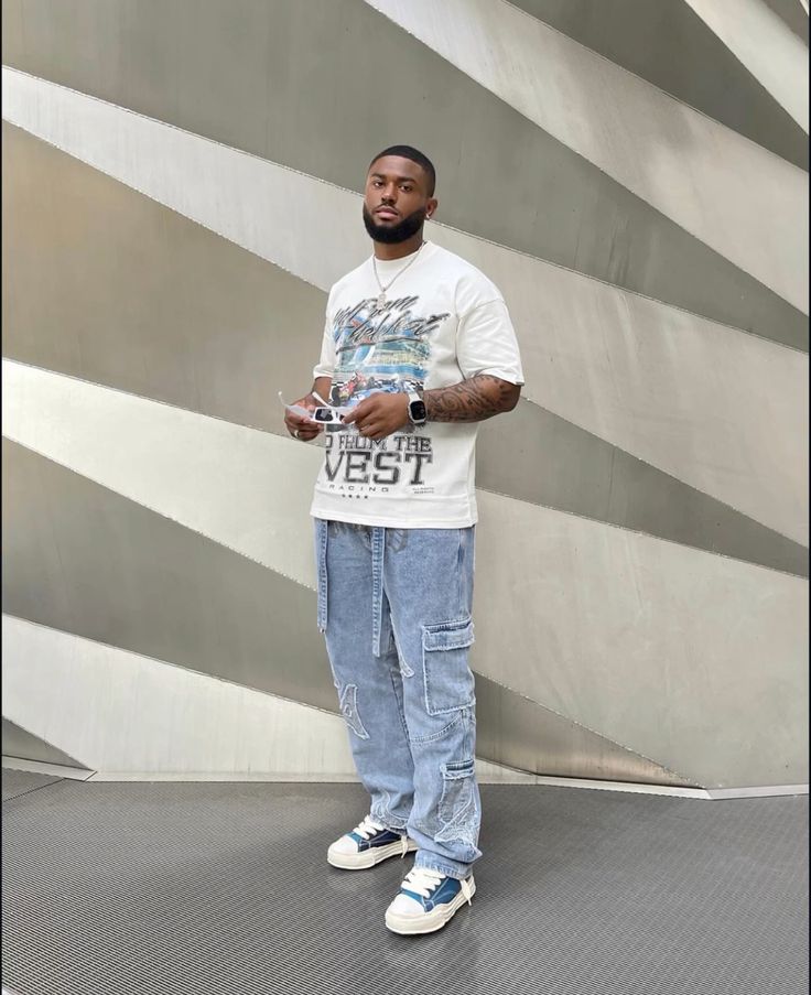 Printed T-Shirt and Denim Cargo Pants Printed T-Shirt and Denim Cargo Pants