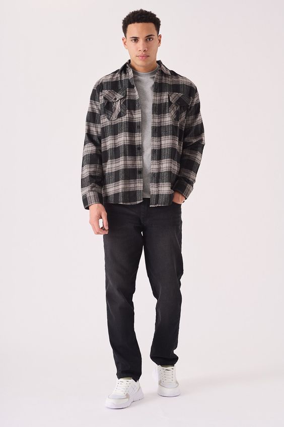 Casual Plaid Shirt with Dark Jeans Casual Plaid Shirt with Dark Jeans