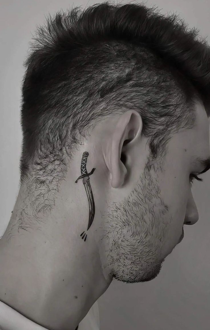 Tattoo Behind the Ear Tattoo Behind the Ear