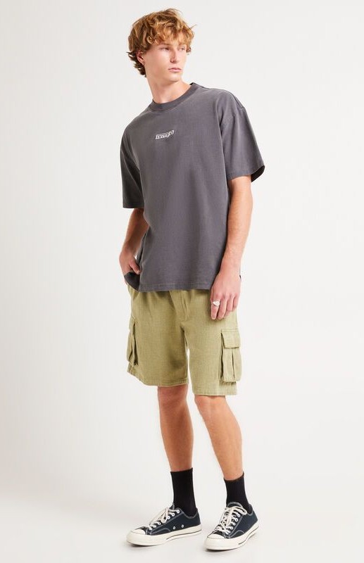 Canvas Sneakers with Shorts Basic Tee Canvas Sneakers with Shorts Basic Tee